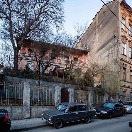 Квартира В Центрі Лвив Екстериор снимка